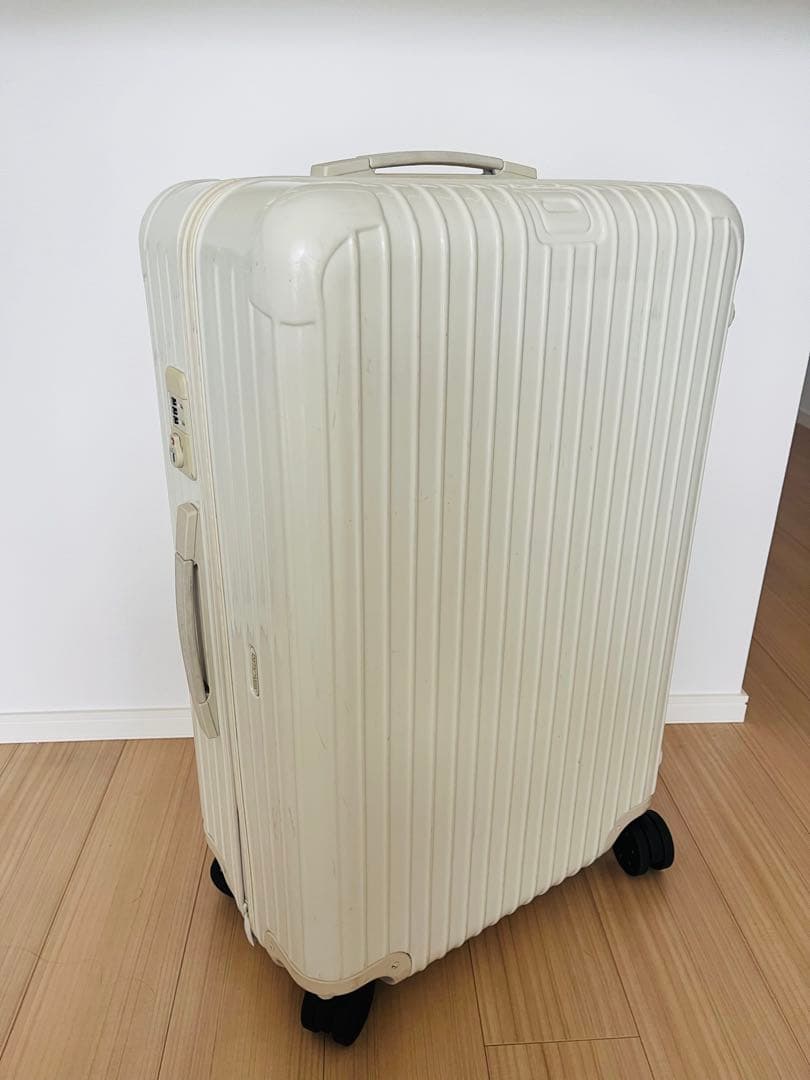 RIMOWA SALSA アローズ別 正規店修理後2回利用
