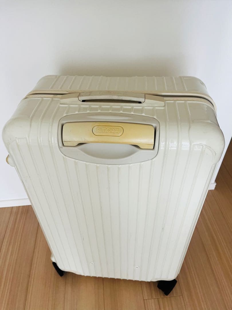 RIMOWA SALSA アローズ別 正規店修理後2回利用