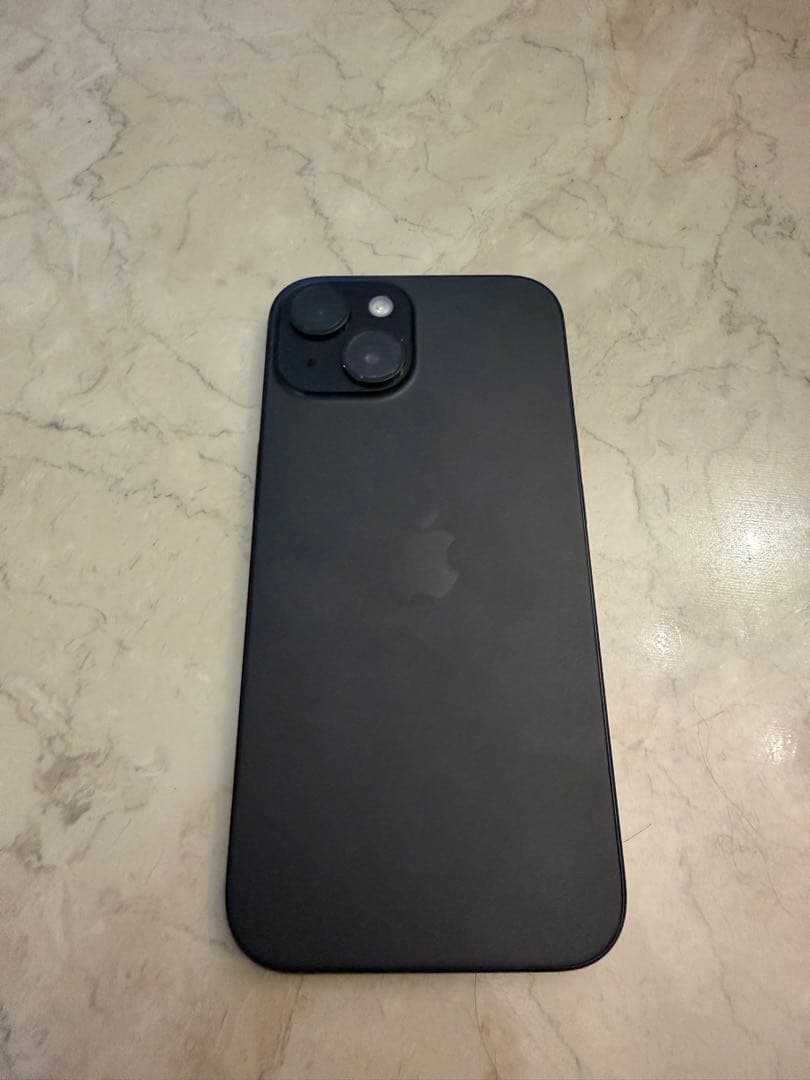 Apple iPhone 15 スペースブラック 125GB simフリー