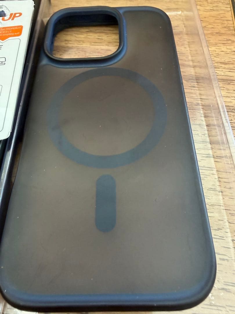 実品令8／5／26 まで保証　iPhone 16 Pro 256 プラック