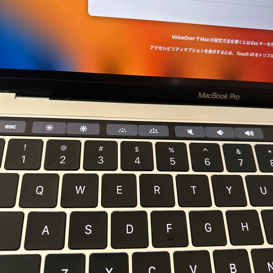 MacBook Pro 13インチ Core i7 2017 モニターに難あり