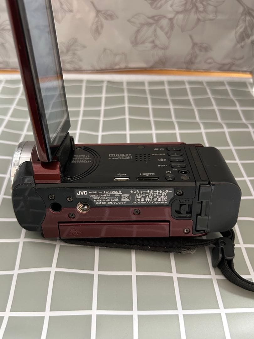 JVC ビデオカメラ　Everio GZ-E265 専用ケース付き！
