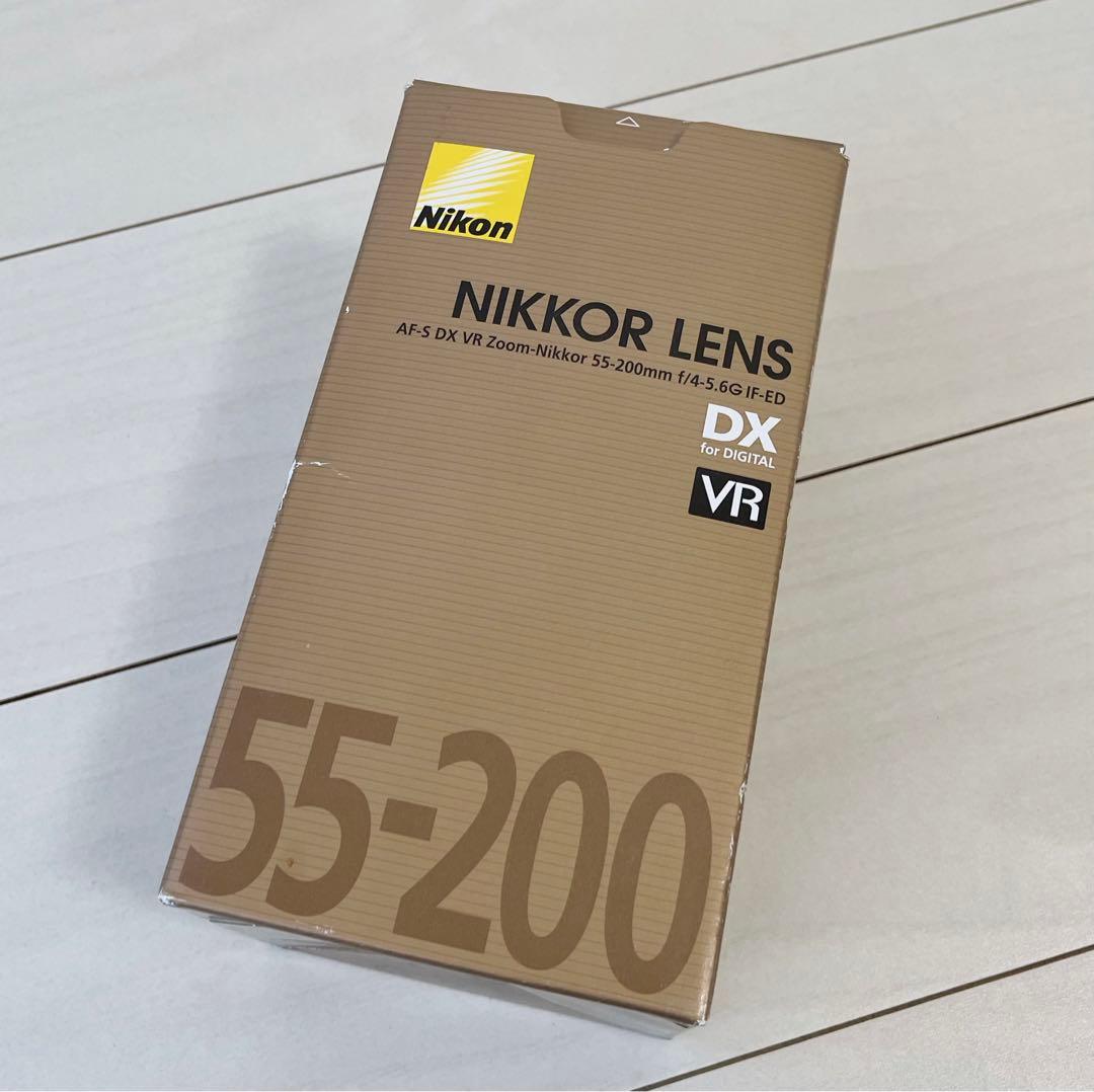 Nikon AF-S DX VR 55-200mm f/4-5.6Gニコンレンズ
