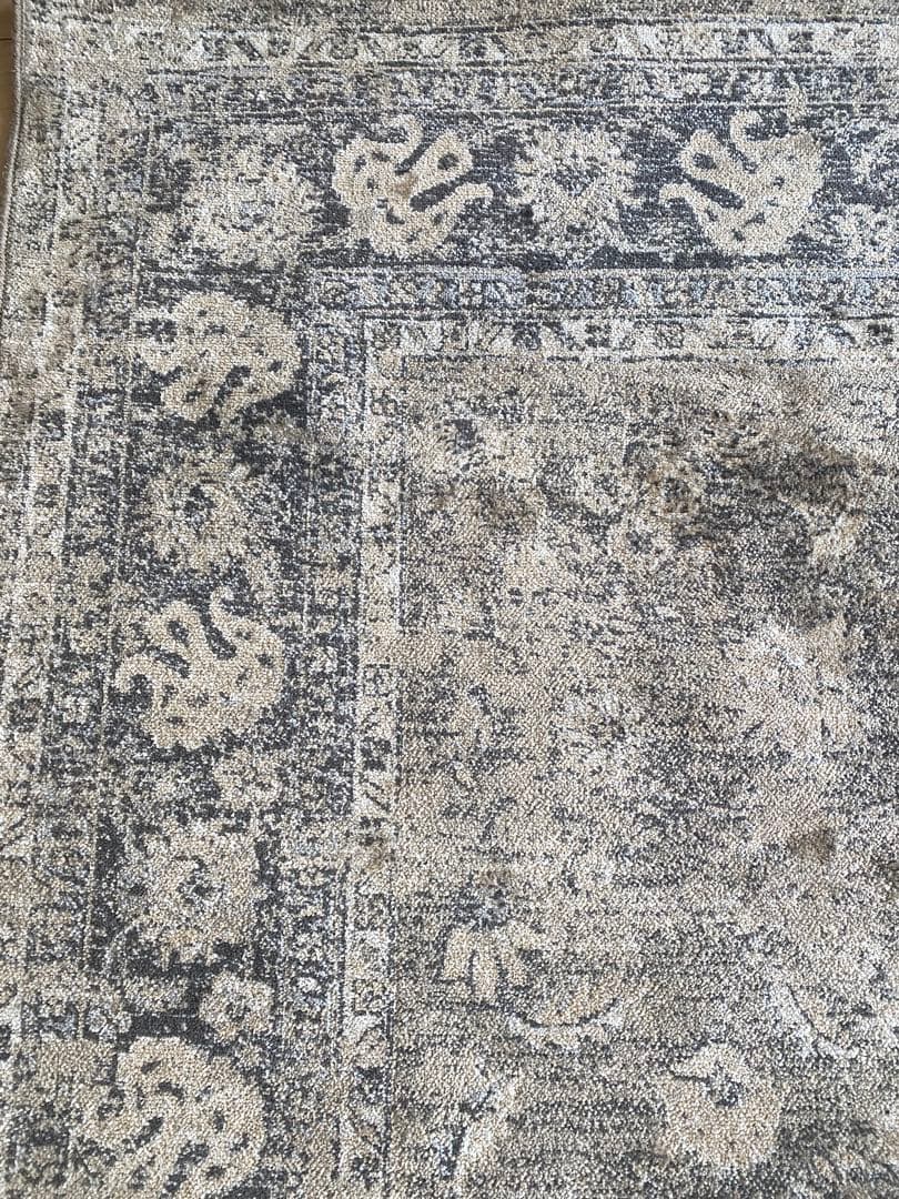 zara ヴィンテージスタイルラグ　ザラホーム