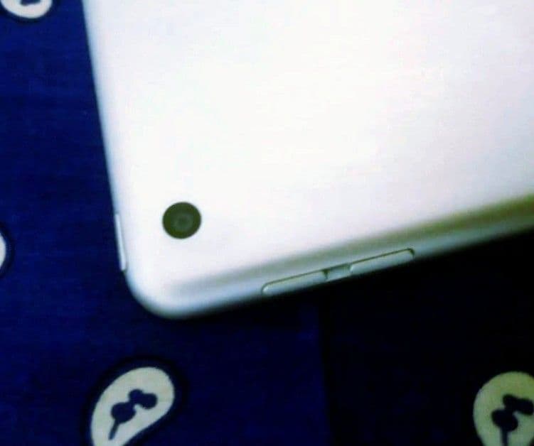 【ジャンク】 iPad 第8世代 バッテリー交換必要 OS ver.26.3