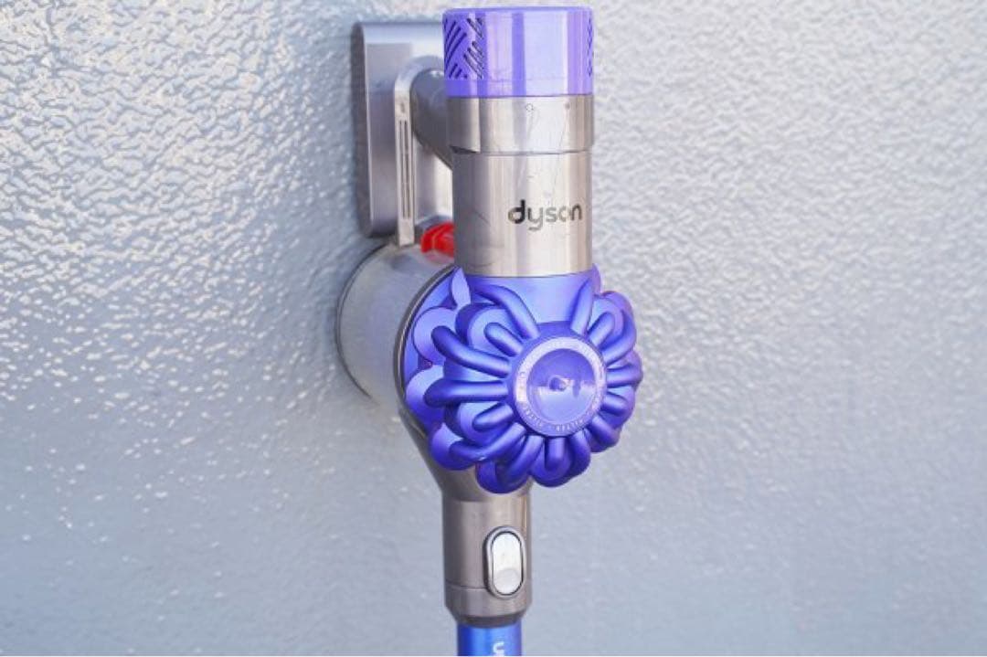 dyson ダイソン SV08 コードレスクリーナー ジャンク扱い