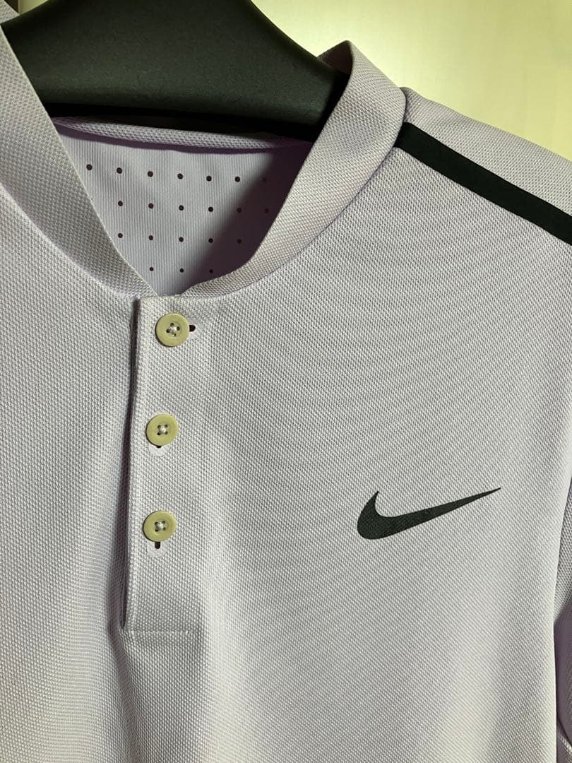 美品　ナイキ　フェデラーモデル　日本Mサイズ