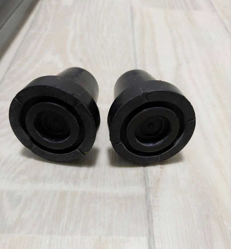 松葉杖 In-Motion Dmedical　杖先ゴム トルネードチップ付属