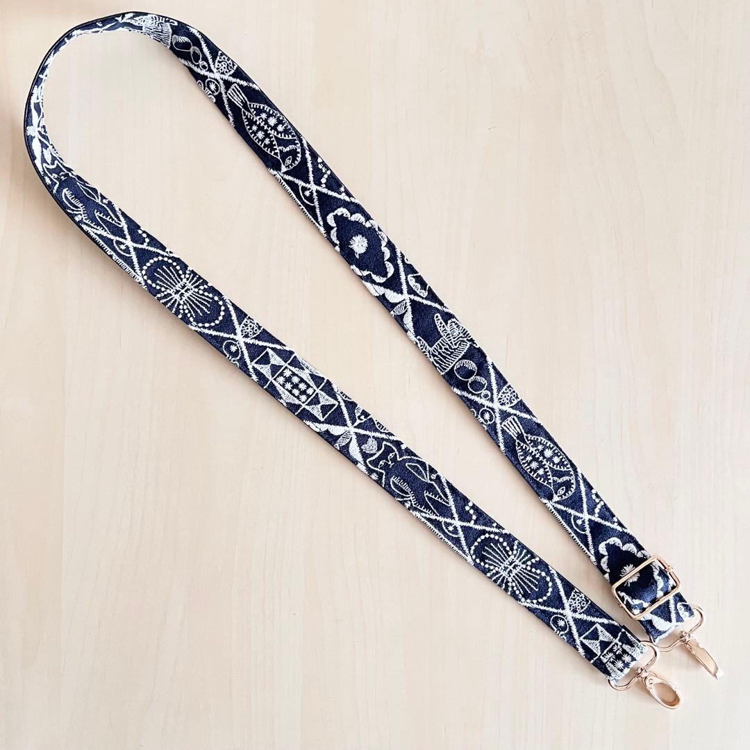 専用　ミナペルホネン symphonyショルダーバッグとストラップ