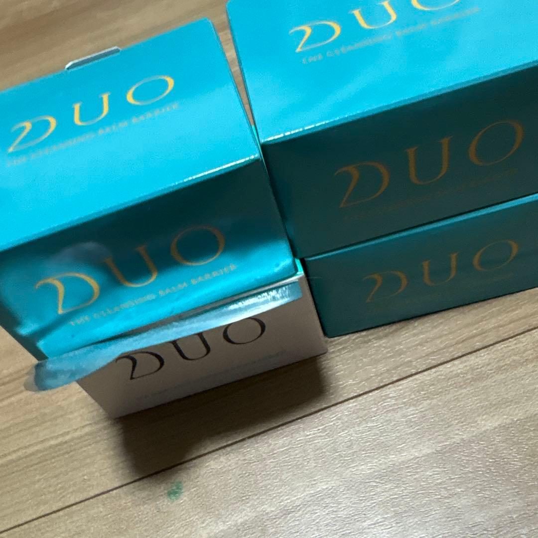 DUO クレンジングバーム 青 ボックス入り