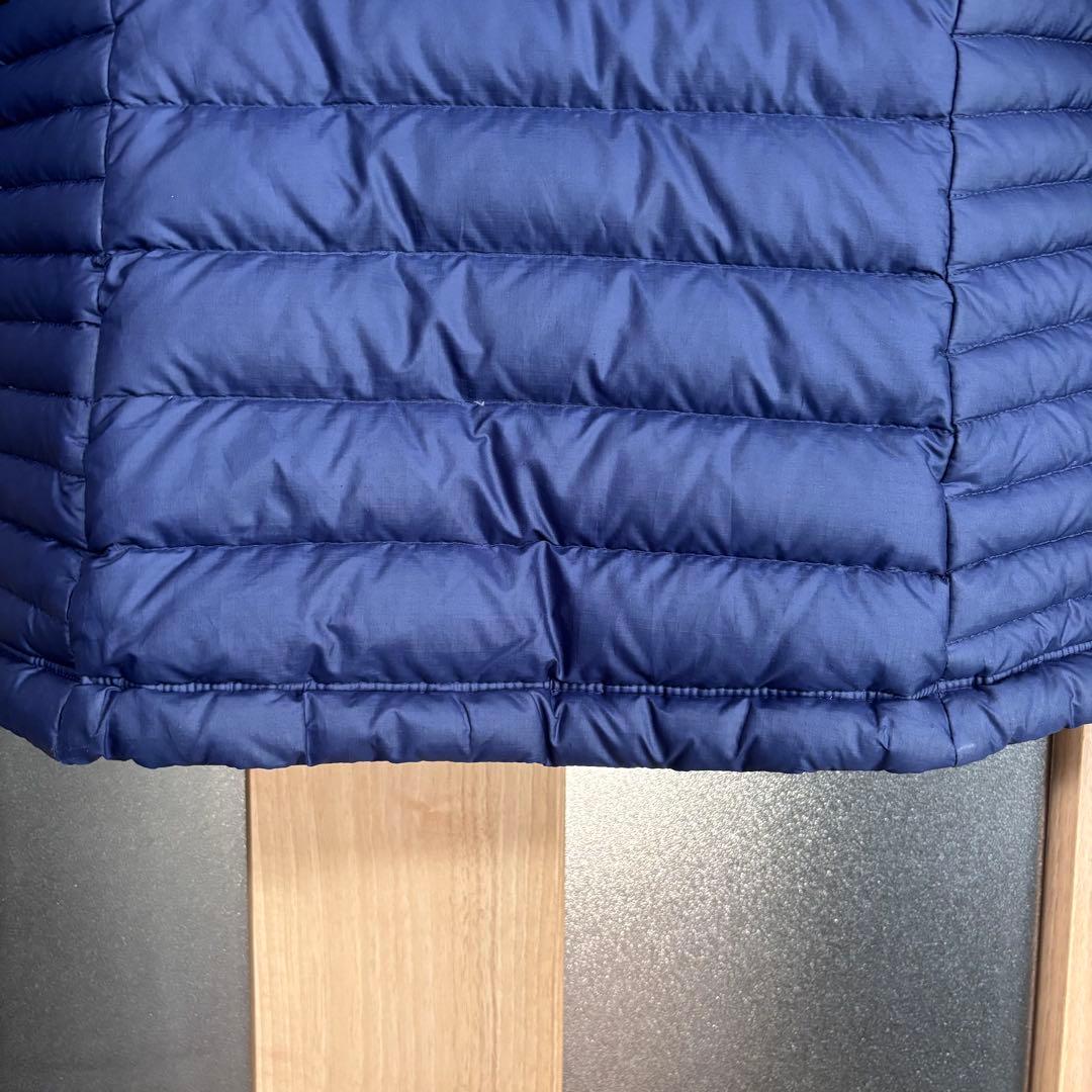 パタゴニア Patagonia ダウンセーターフーディ レディースSサイズ　紺