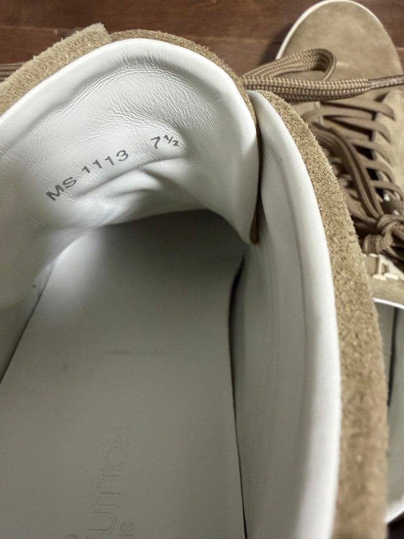 LOUIS VUITTON Paris スニーカー　MS1113