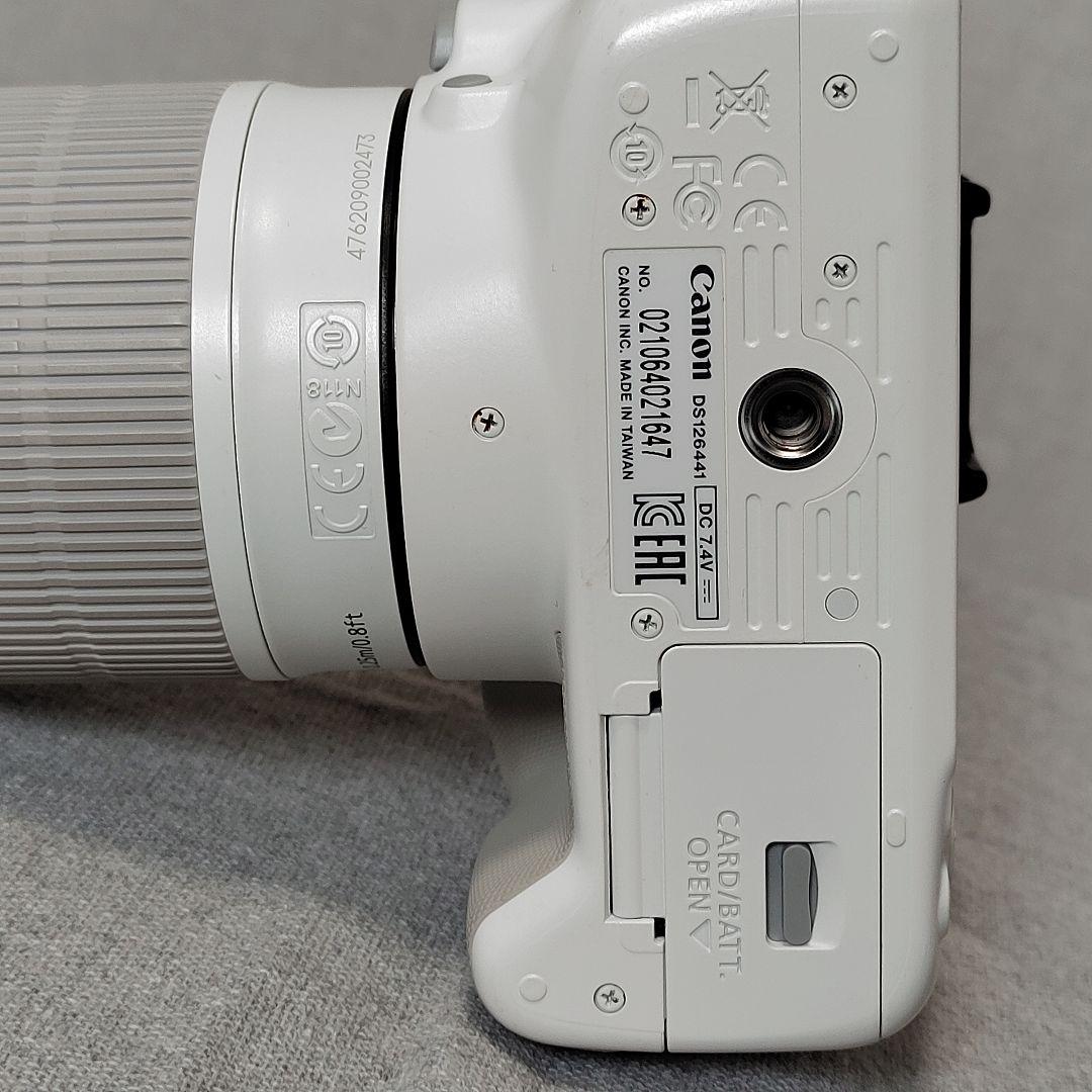 Canon EOS Kiss X7 ホワイト Wレンズ付き 軽量 カメラ女子