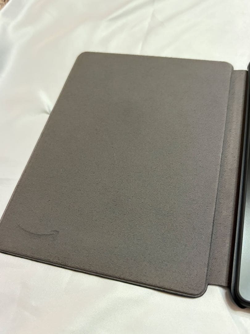 Kindle Paperwhite〜 第11世代 32GB 本体＋カバー