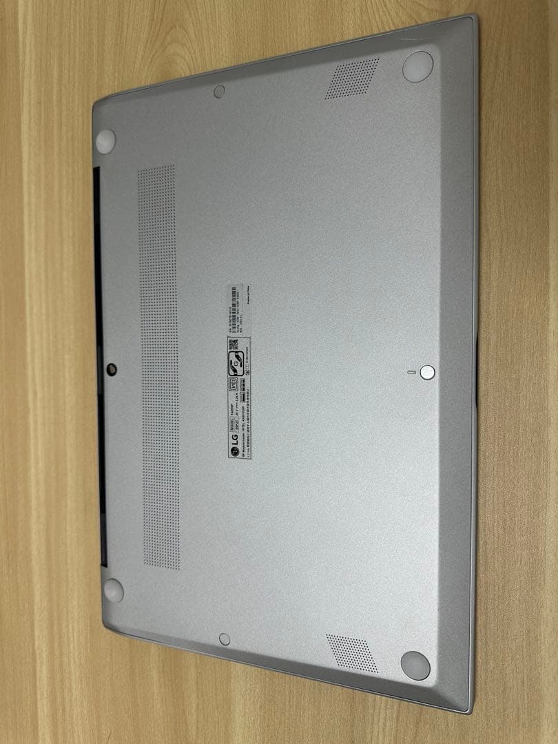 LG gram 16インチ ノートPC 本体
