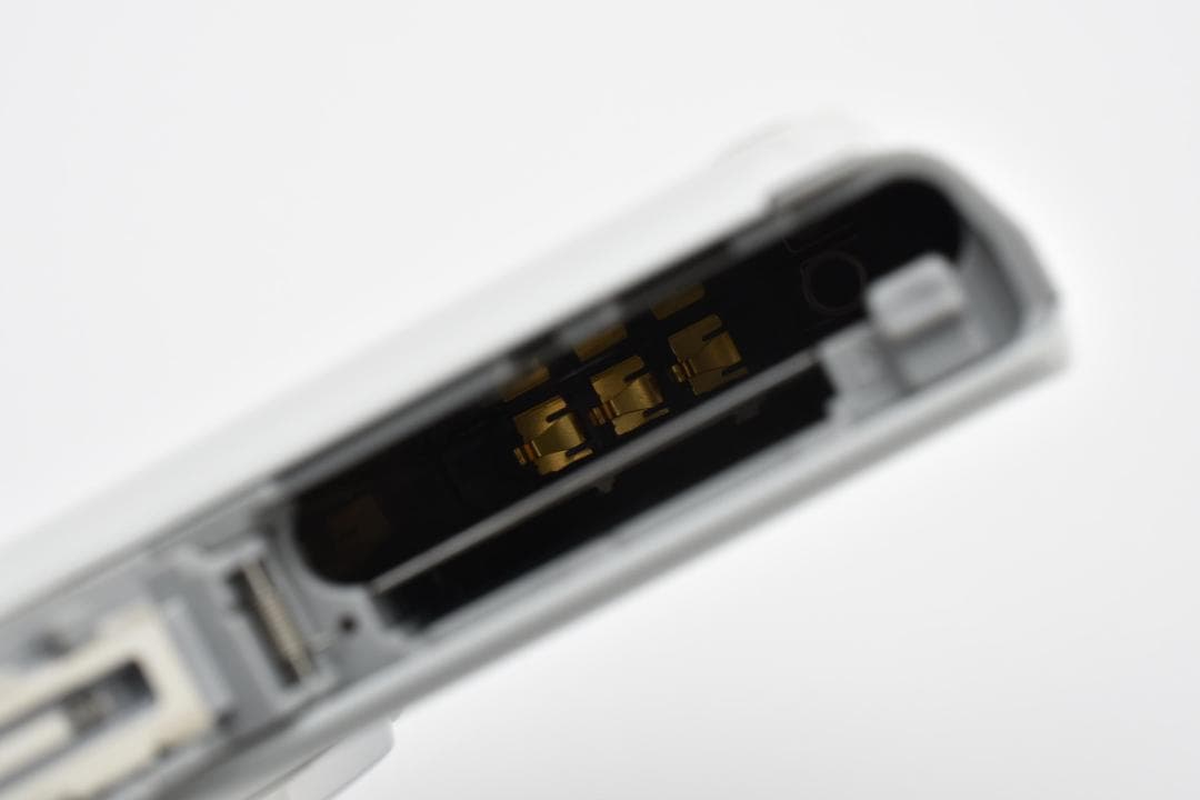 【お値下げ歓迎・美品】CASIO EXILIM EX-Z31 ホワイト