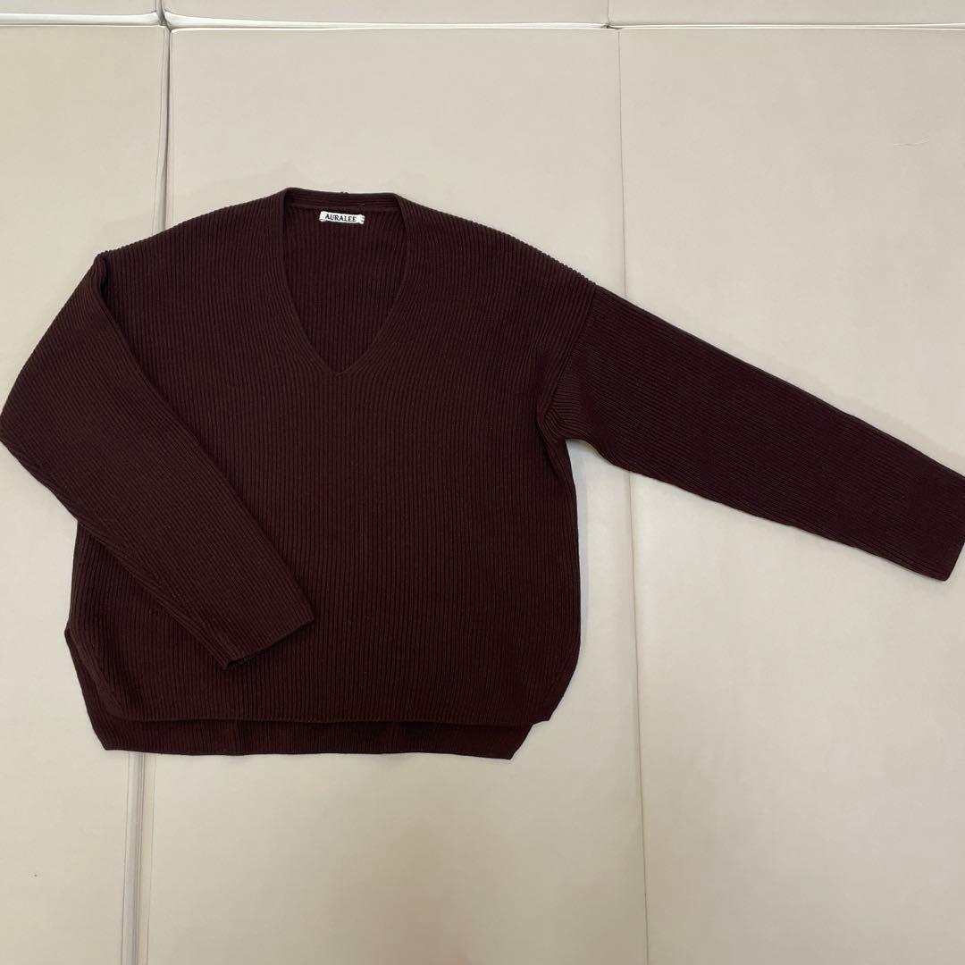 AURALEE オーラリー　Vネックセーター