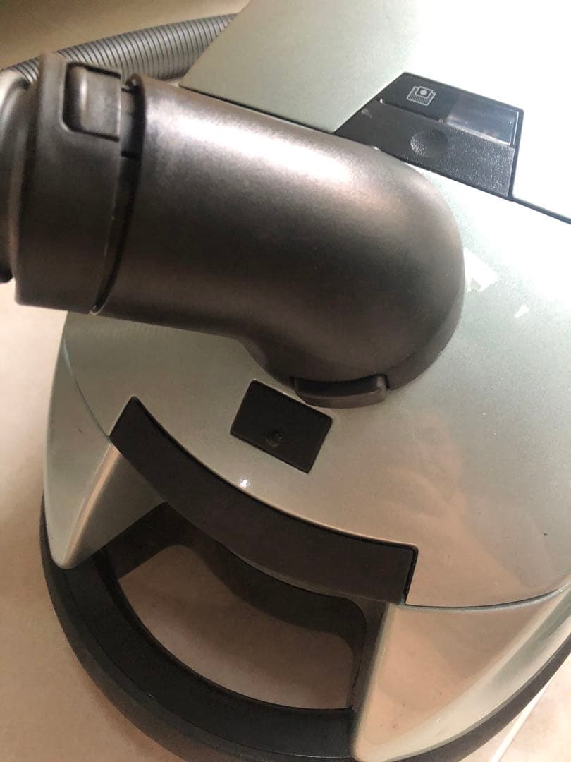 Miele S548 シルバーマジック　掃除機 本体