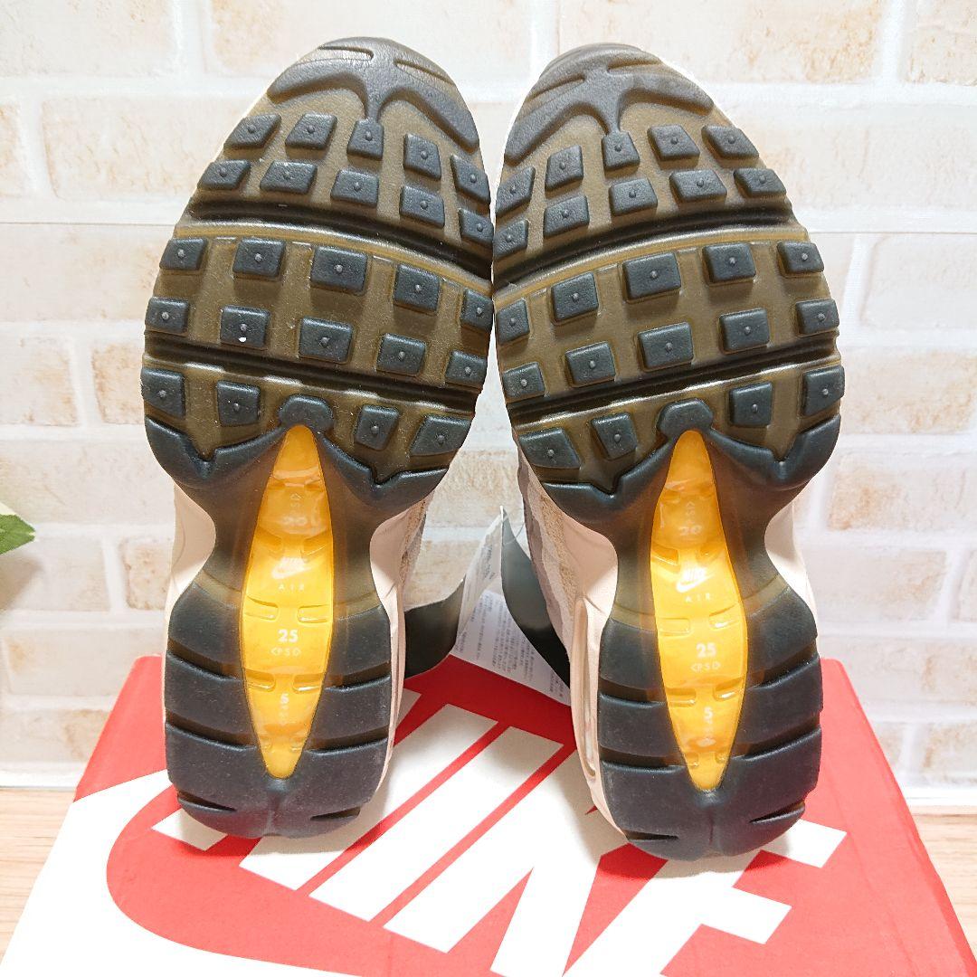 NIKE AIR MAX 95 SE WILD　DC8099-016　グレー