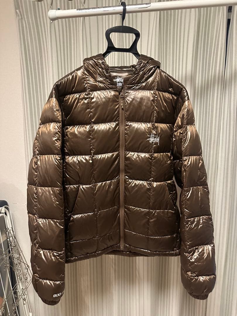 ジャケット・アウター STUSSY MIDWEIGHT HOODED PUFFER BROWN