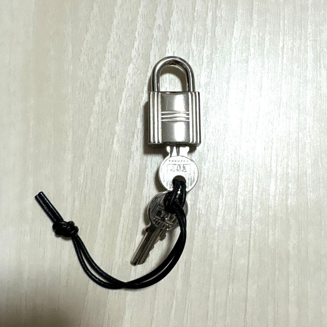 ★エルメス　カデナ　パドロック 南京錠　シルバー　鍵２本