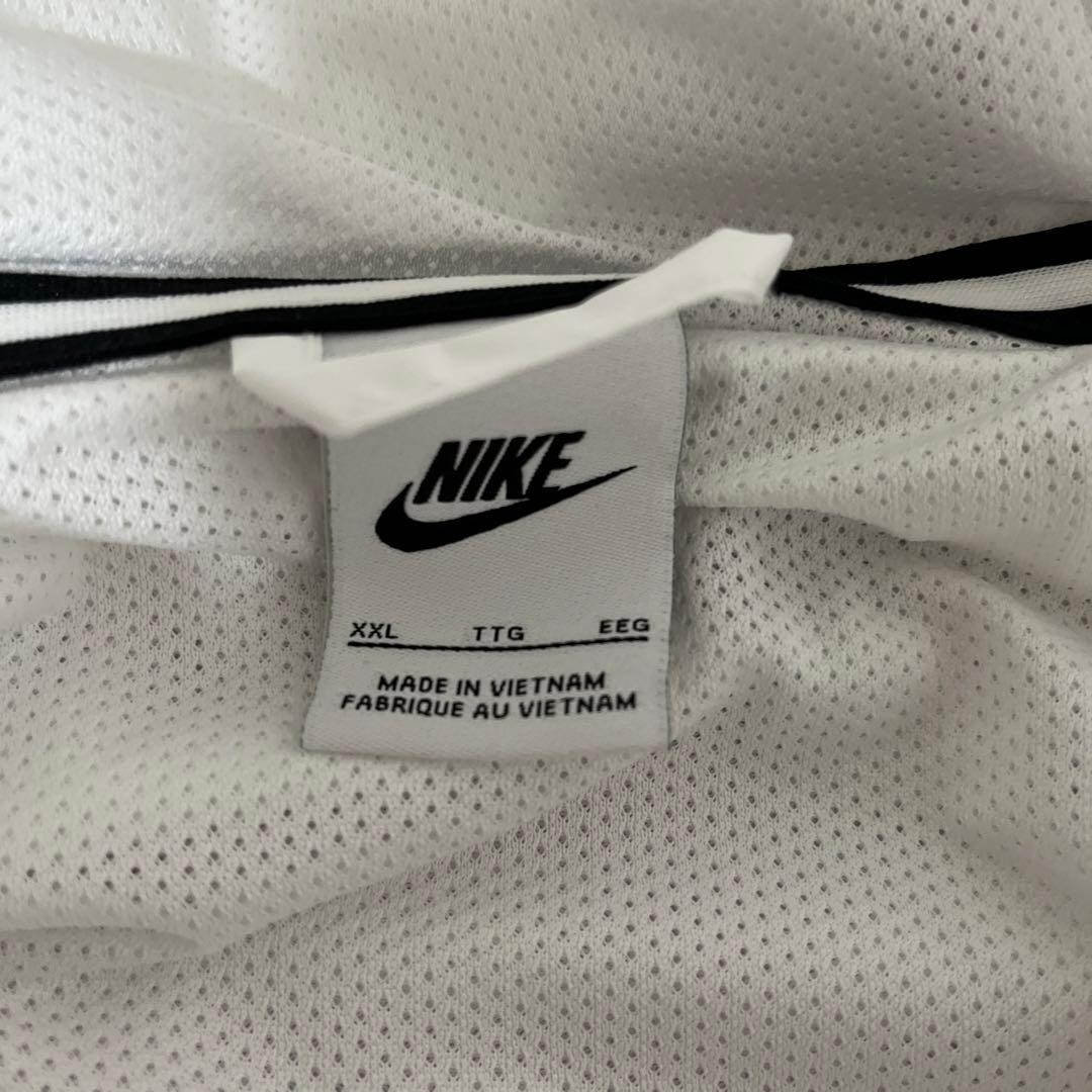 NIKE ウィンドランナー トレイル ウインドブレーカー AT5271 084