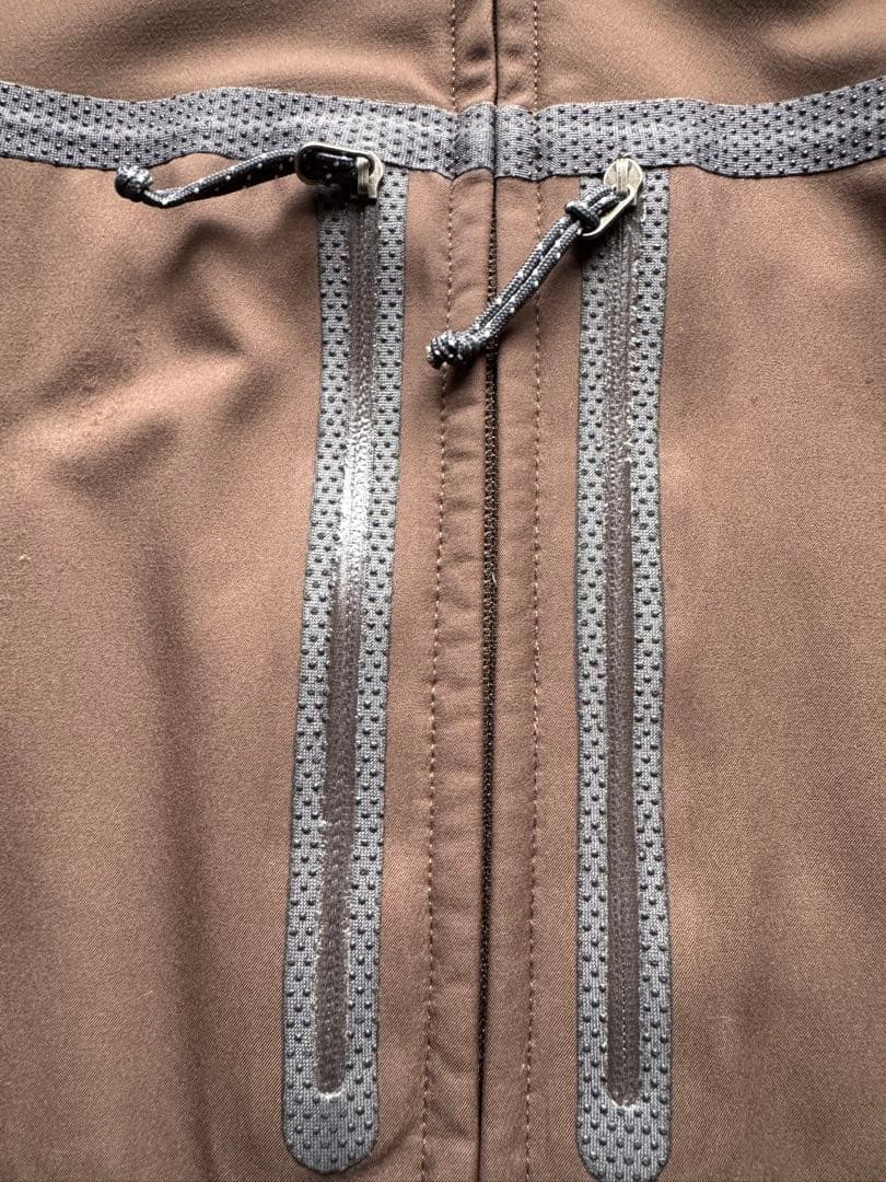 マウンテンハードウェア CONDUIT JACKET ソフトシェル ブラウン