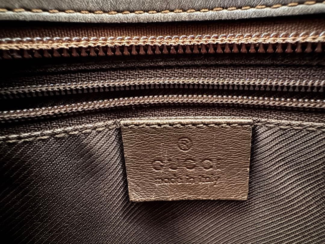 GUCCI GGキャンバス ブラウン(保存袋あり)