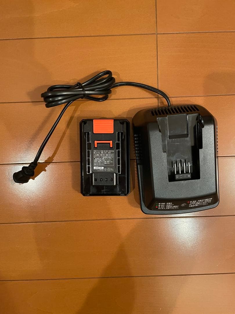 使用時間30分　アイリスオーヤマ　コードレス高圧洗浄機　JHW-201