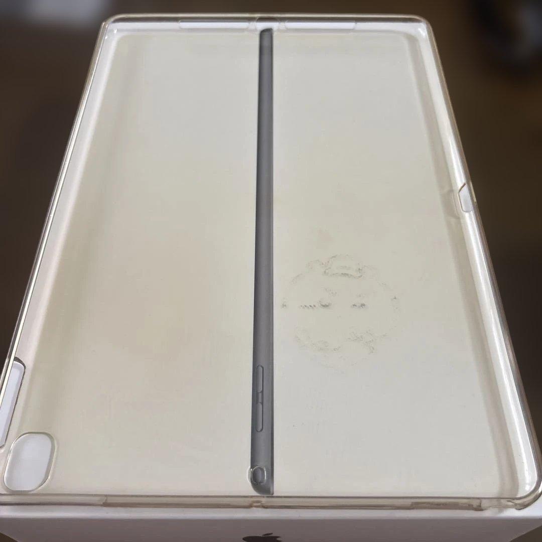 iPad (第9世代) スペースグレー 64GB 本体