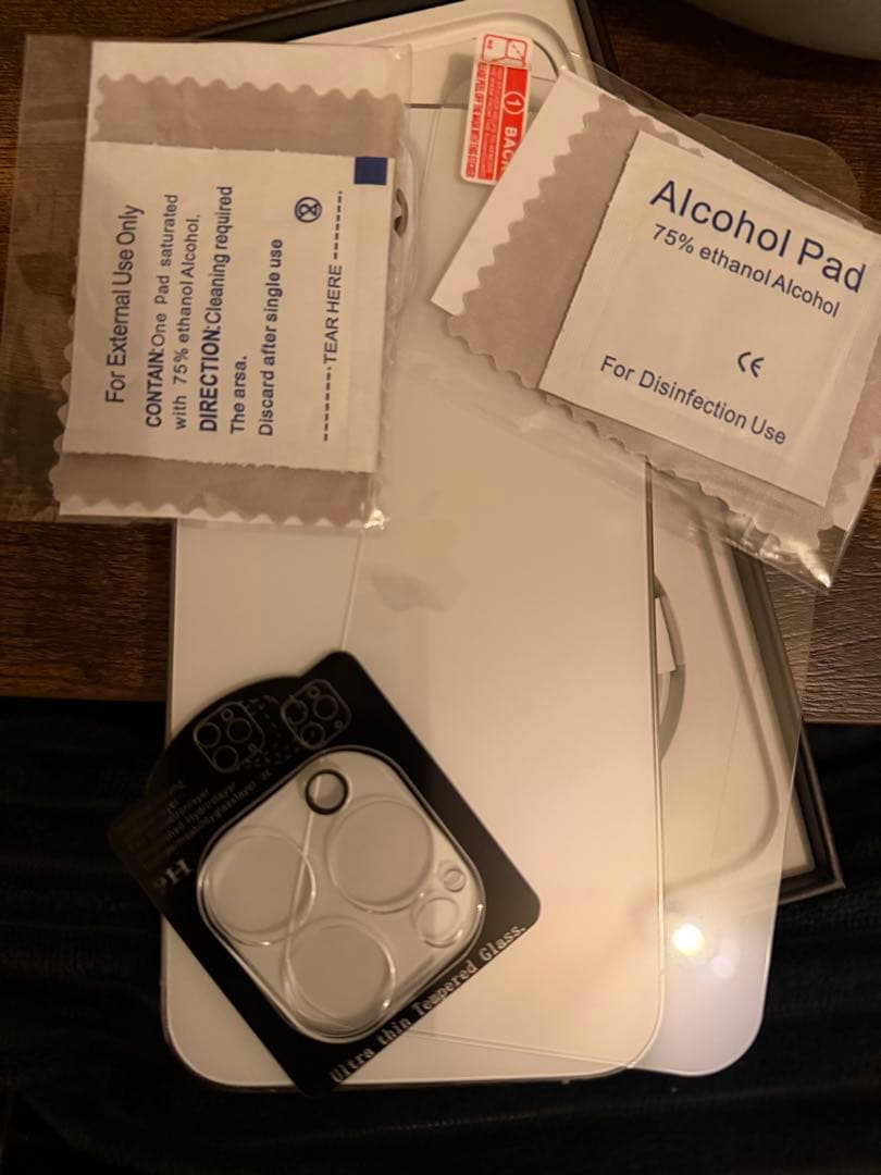 X*n様 iPhone 13 Pro Max 256GB シルバー　箱あり　割れ