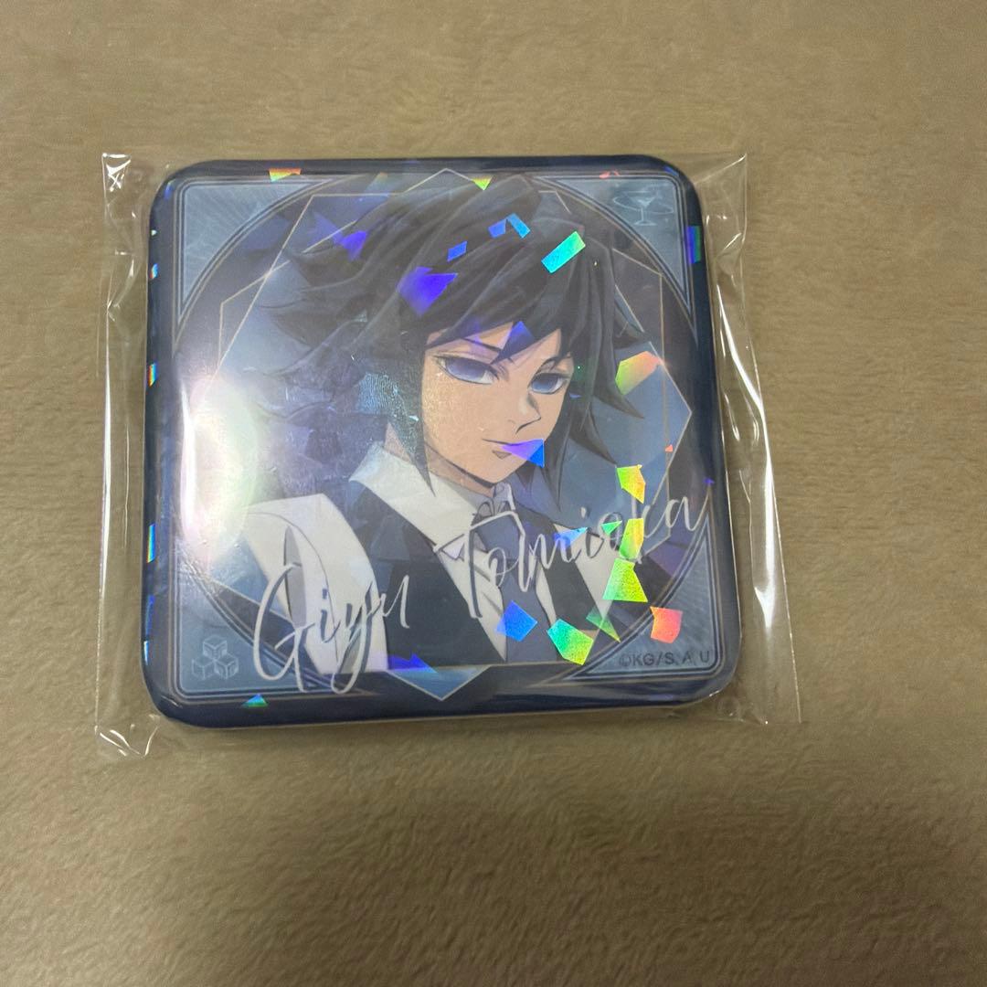 鬼滅の刃 モクテルバー ロト グリッター缶バッジ 冨岡義勇