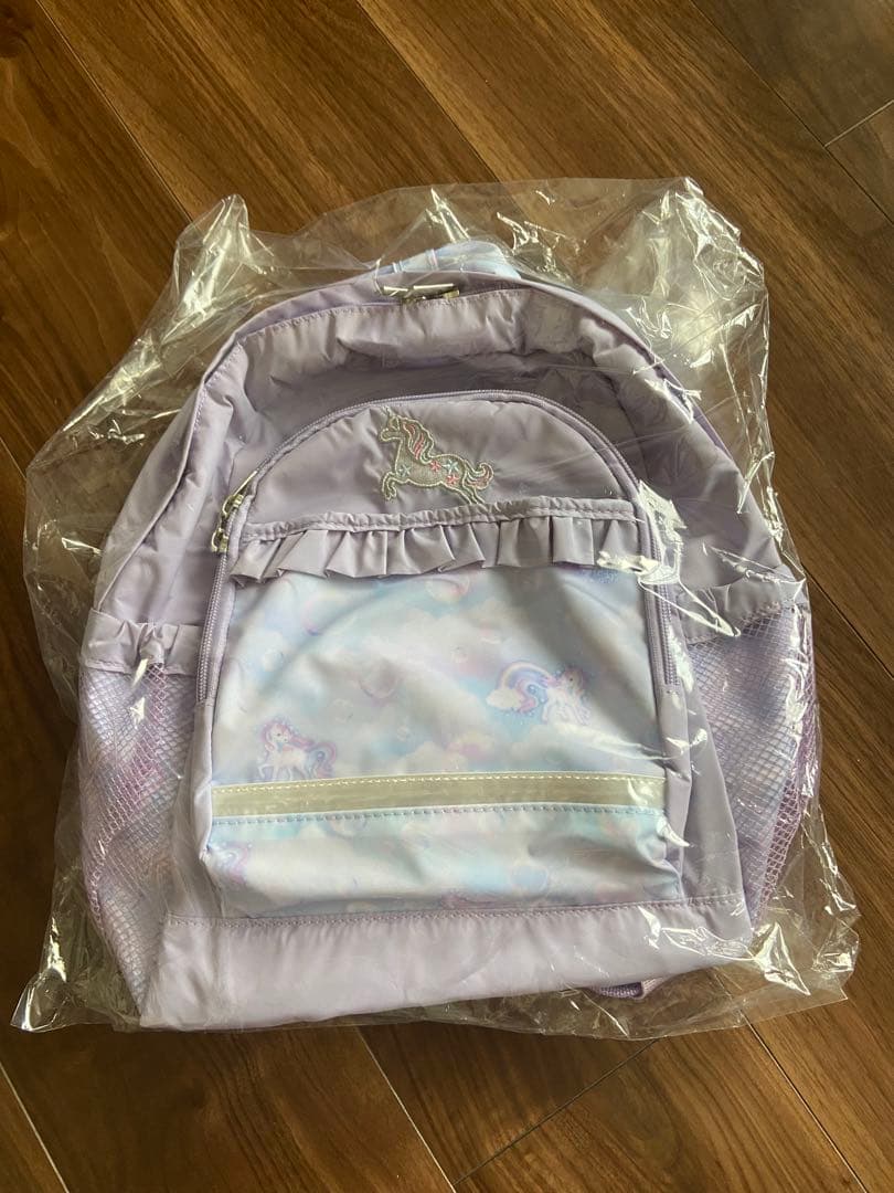 メゾピアノ　mezzopiano シャボン玉ユニコーン柄　ナイロンリュック