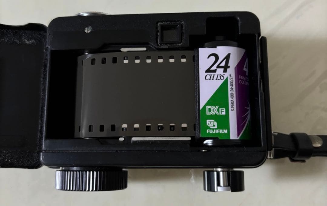 ◎RICOH リコー AUTO HALF オートハーフ E レッドフラワー