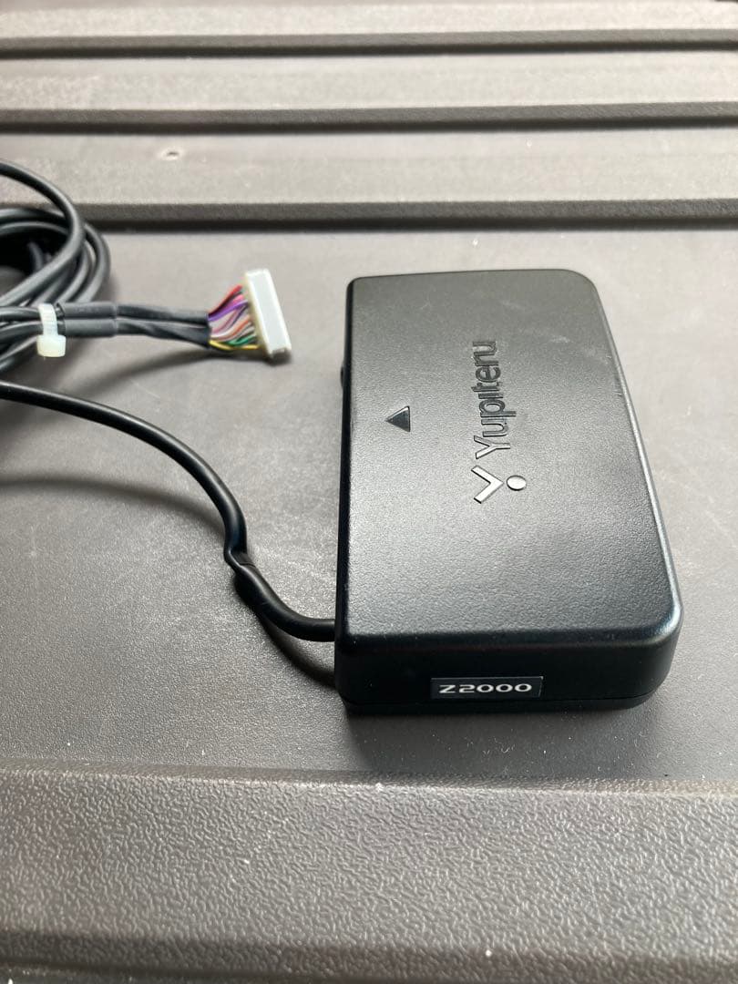 ユピテル　z2000