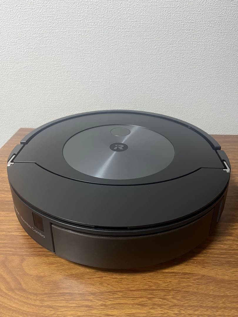 iRobot Roomba Combo j7+ 本体