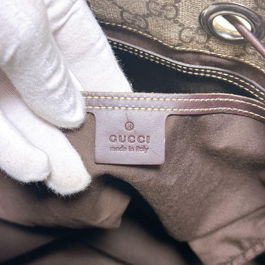 2301 希少美品✨GUCCI 大容量 リュック GG PVC 巾着型 ブラウン