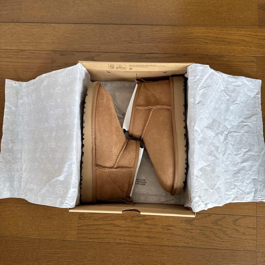 UGG CLASSIC ULTRA MINI 23㎝