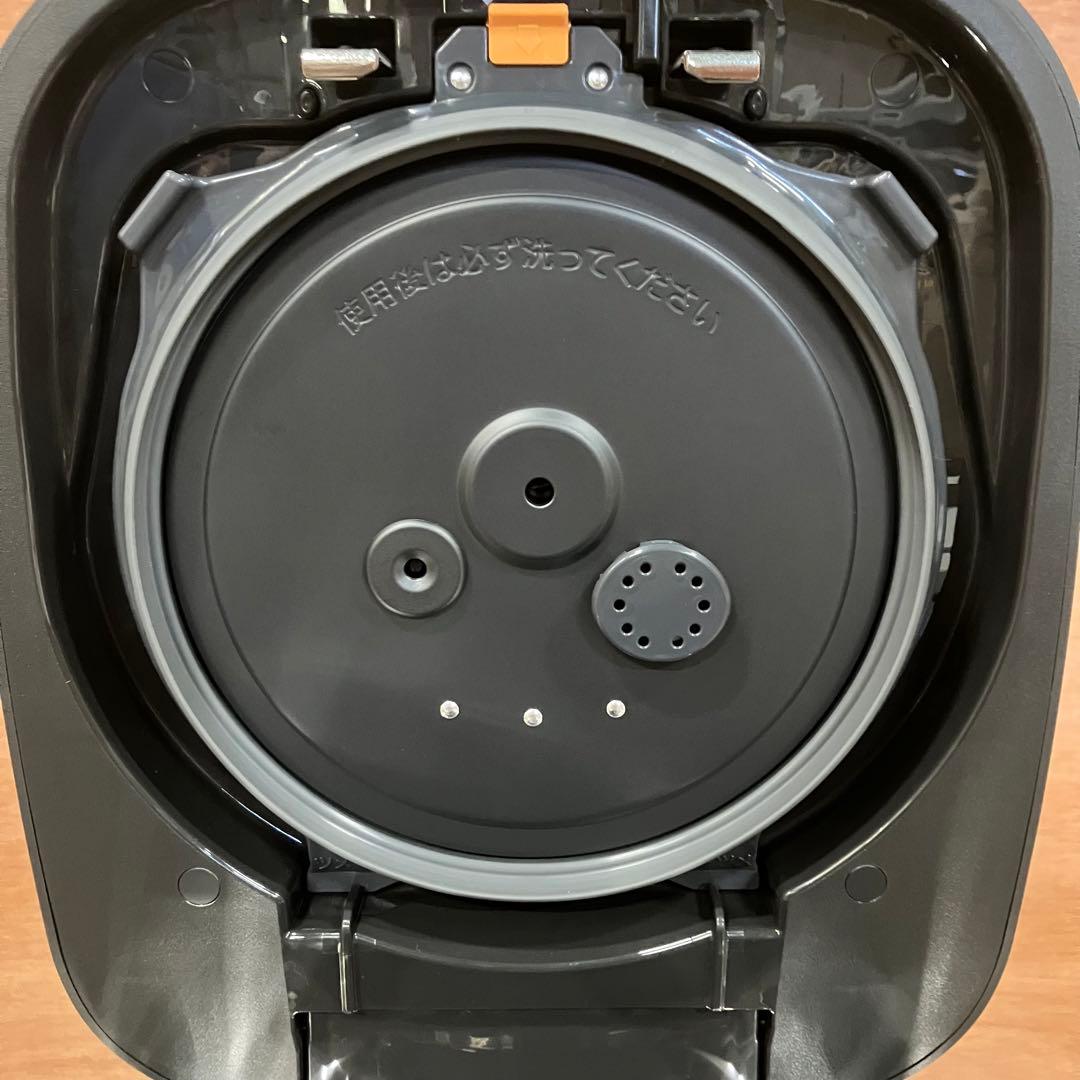 一都三県限定　配送設置無料　炊飯器　ZOJIRUSHI 象印　2023年製