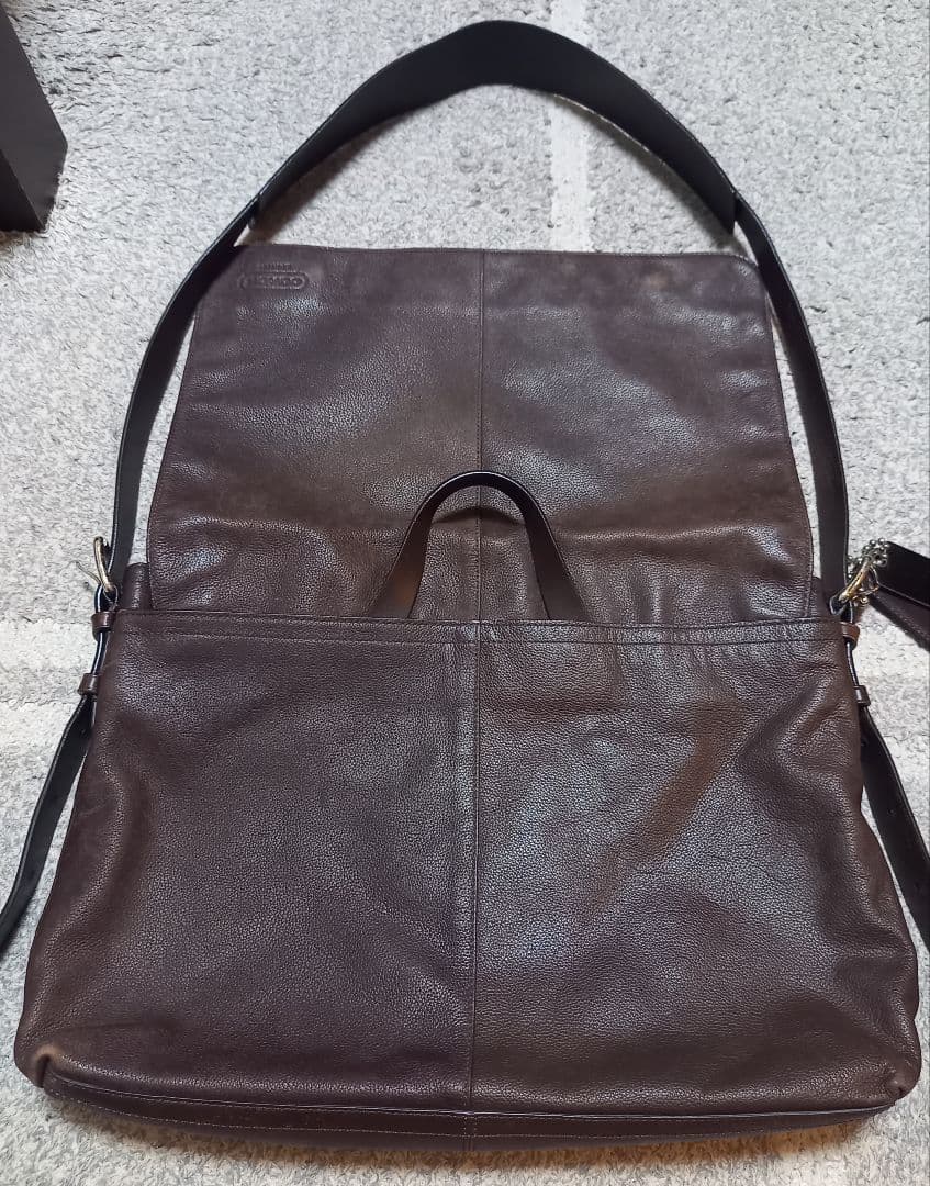 COACH コーチ 70313 オールレザー メッセンジャーバッグ A4 大容量