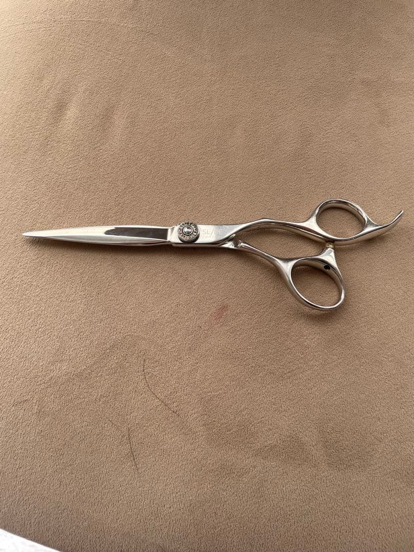 内海　utsumi slide Control 美容師　シザー　ハサミ