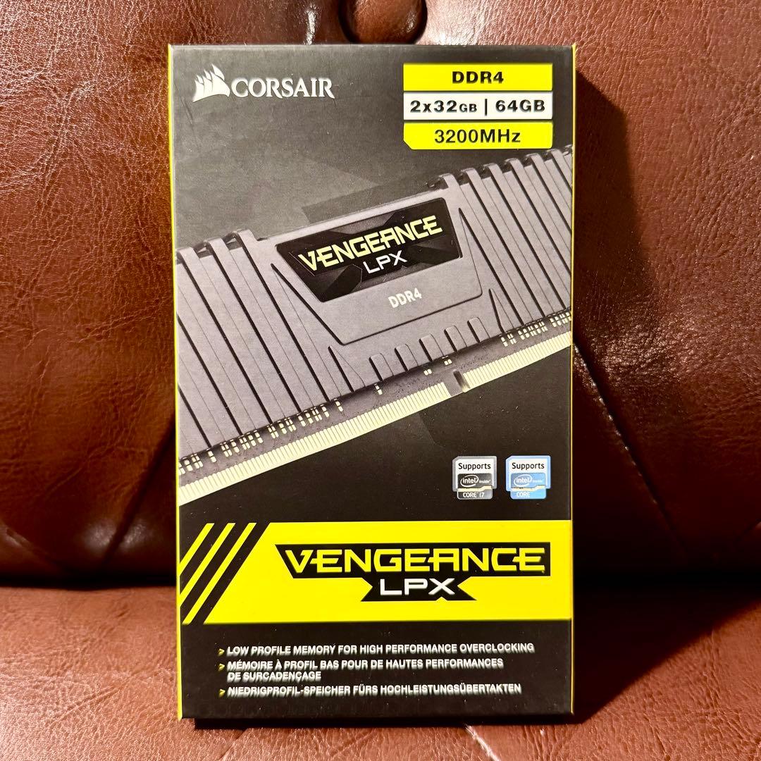 【新品】DDR4-3200 C16 64GB CORSAIR VENGEANCE