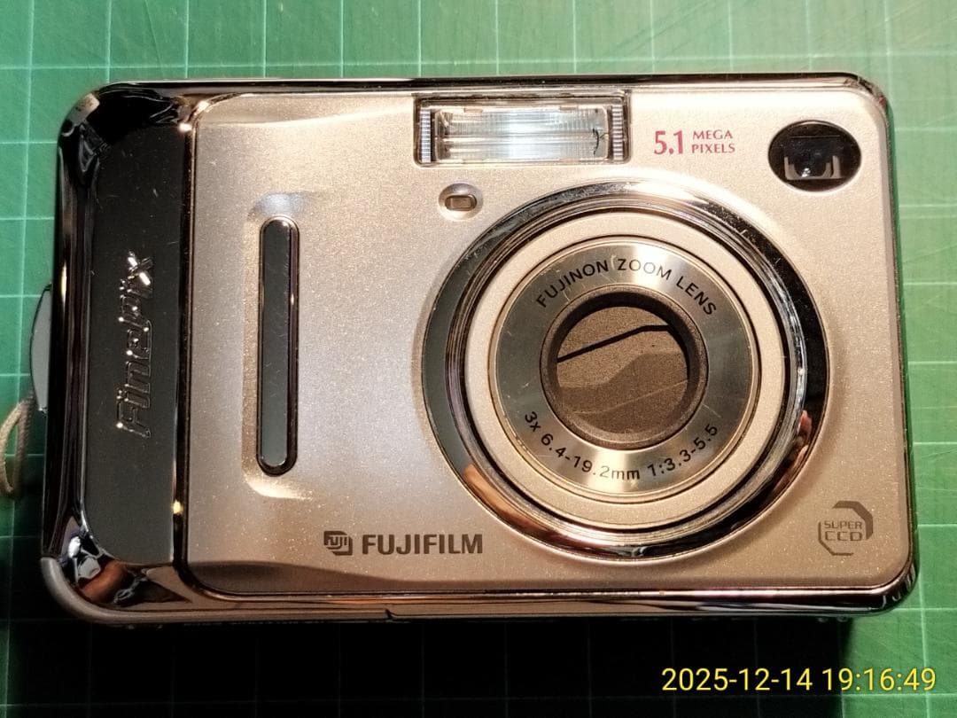 コンパクトデジタルカメラ ジャンク品 ７台まとめ売り