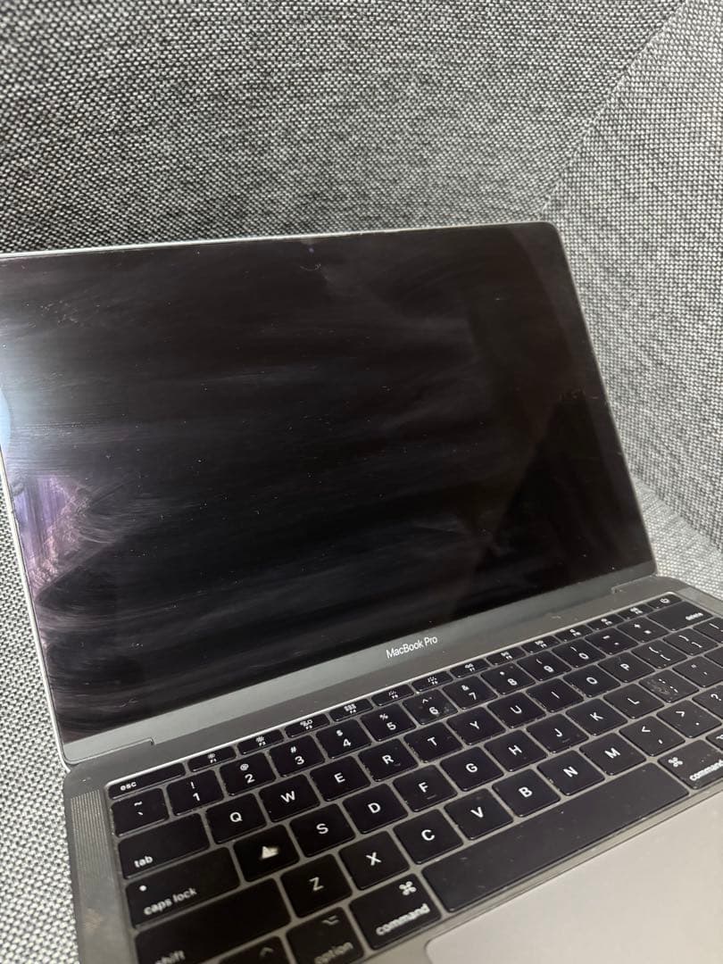 Apple MacBook Pro スペースグレー 13inch 2017
