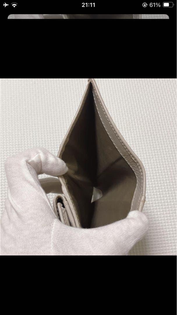 未使用HIROFUヒロフレザー二つ折り財布　センプレ　ライトグレー 「H」ロゴ