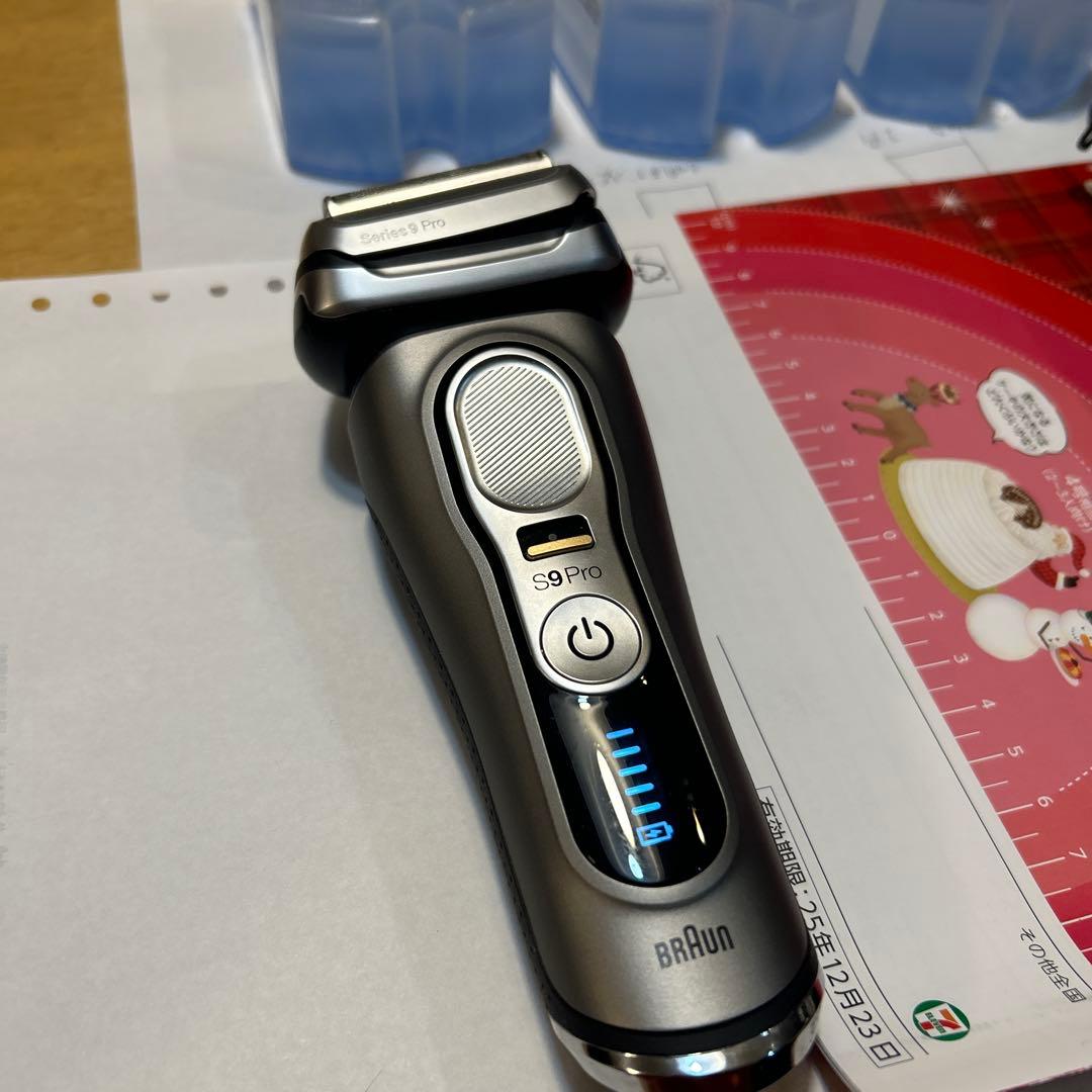 BRAUN シリーズ 9Pro メンズ電気シェーバー