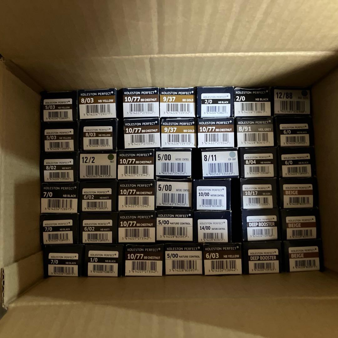 KOLLESTON PERFECT ヘアカラーセット 30本以上