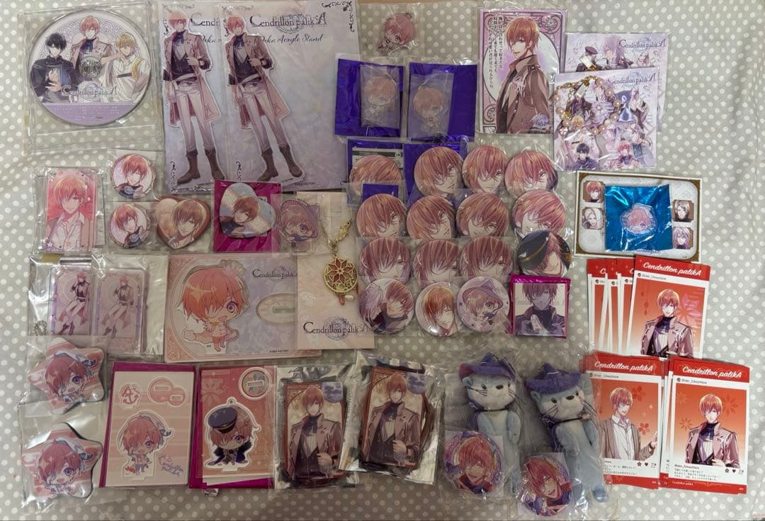 サンドリヨンパリカ 紫鳶 シエン Cendrillon palikA 缶バッジ