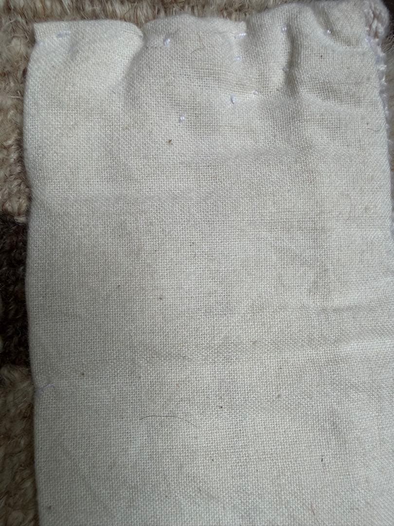 チベタンラグ　シートラグ　チェアマット　雲ナチュラル