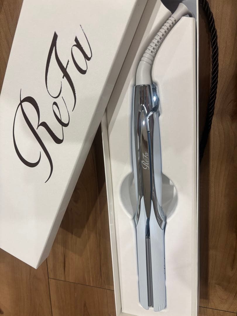 値引き！早い者勝ち！新品　ReFa リファストレートアイロンプロ